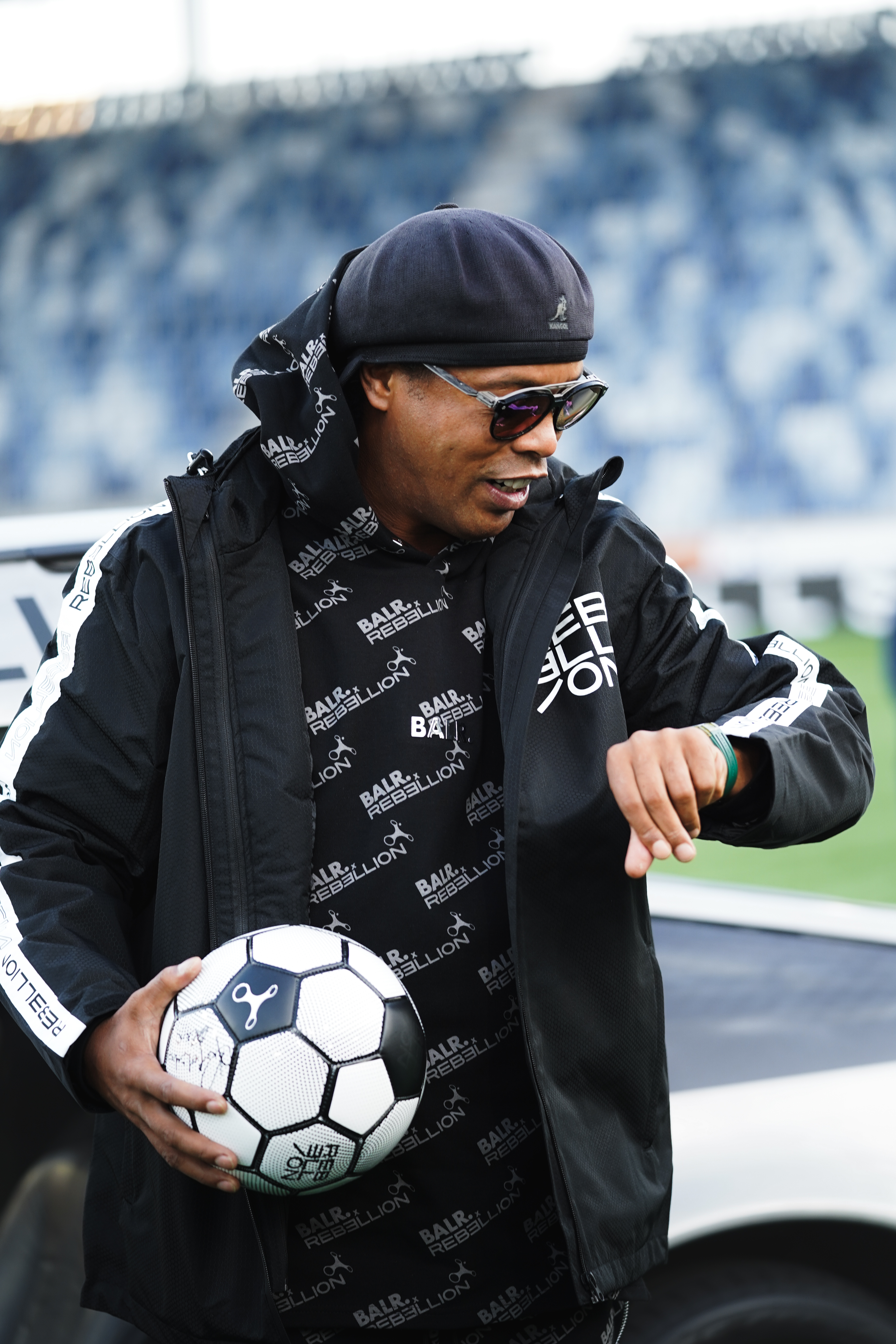 RONALDINHO has finally said YES to Swiss watchmaking! 